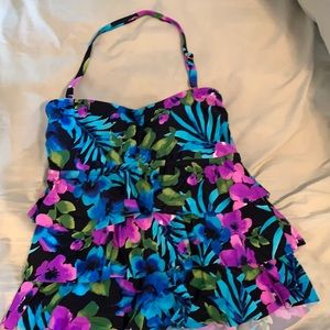Bathing suit top Size 14 never wore